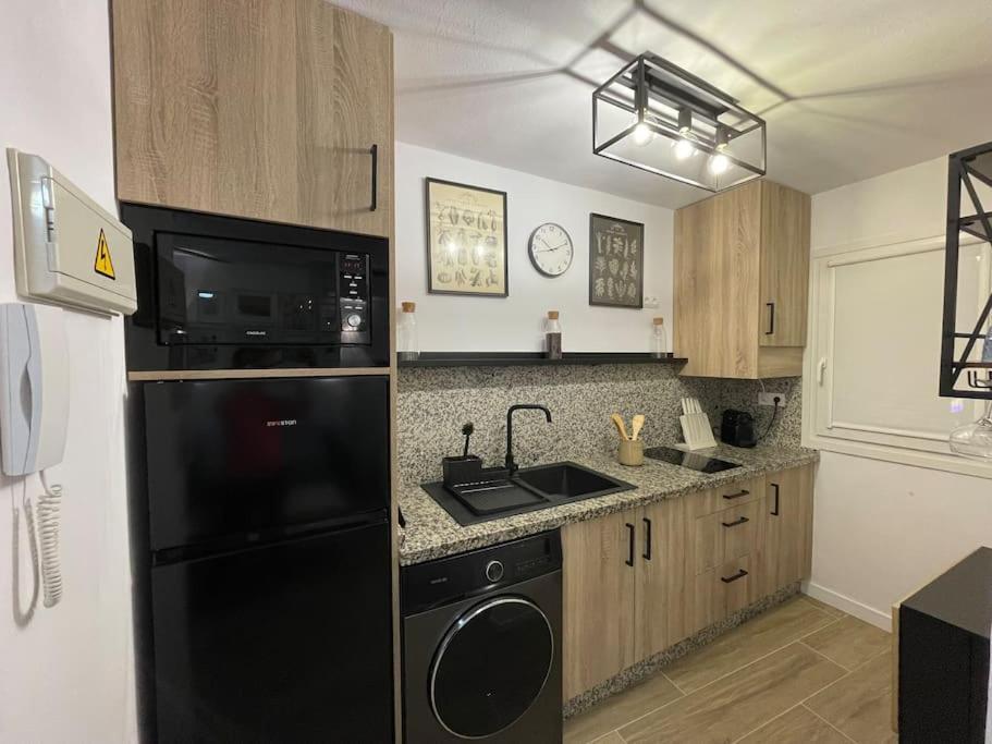 אסטפונה Apartamento Centrico Junto Al Mar מראה חיצוני תמונה